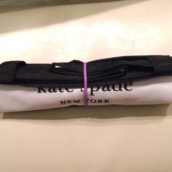 NWOT 💥 KATE SPADE BLACK AND WHITE OVERSIZED CANVAS TOTE BAG 💥 AWESOME! - Picture 4 of 4